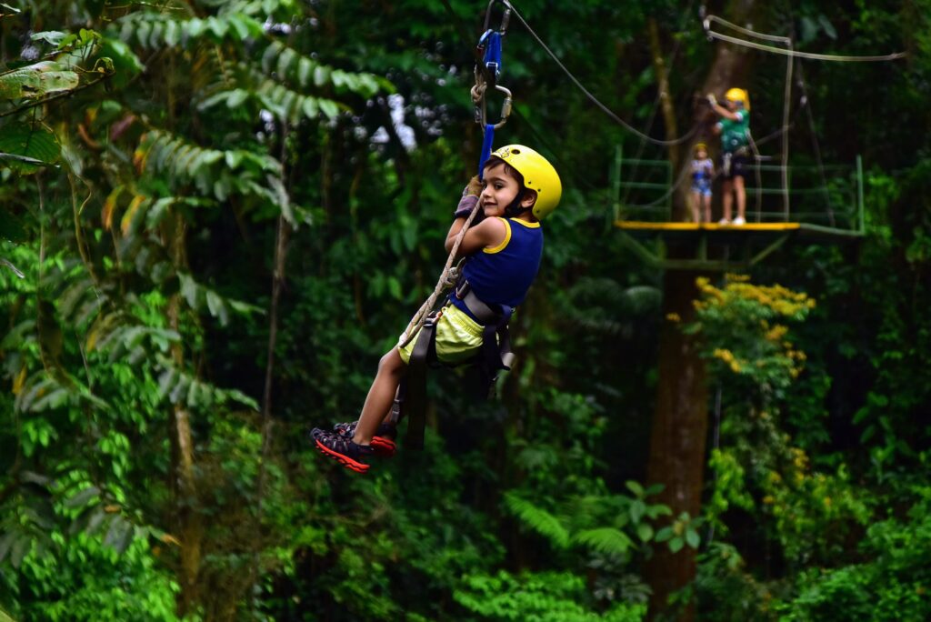 Costa Rica Itinerary - Ziplining with kids in La Fortuna, Costa Rica