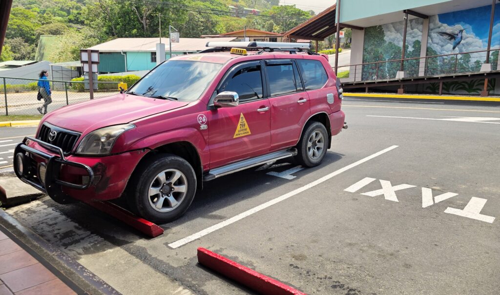Taxi waiting at a taxi stand in Monteverde town center